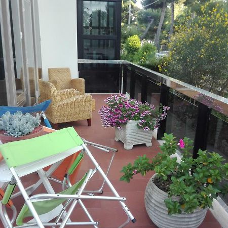 B&B Dos Almas Bari Esterno foto