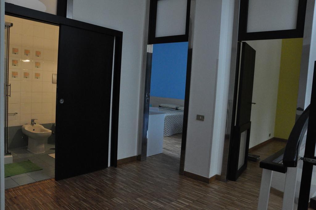 B&B Dos Almas Bari Esterno foto