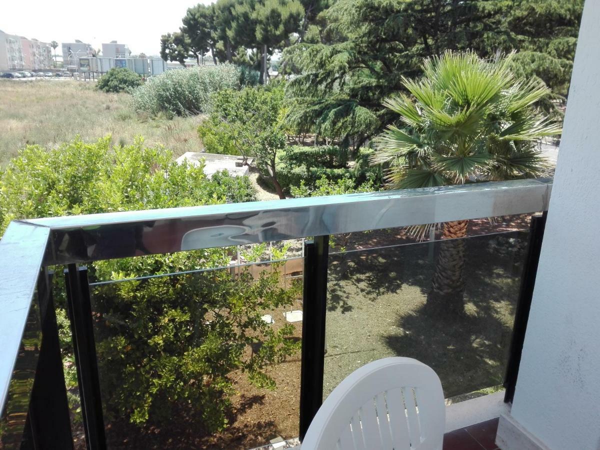 B&B Dos Almas Bari Esterno foto